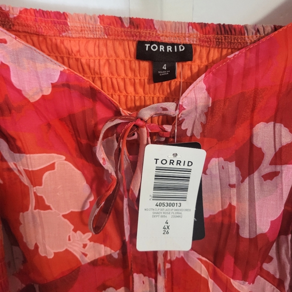 NWT Torrid Lace Up Smoked Floral Dress - Picture 5 of 5